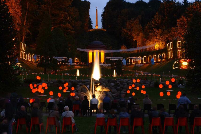 69. Lichterfest im Klever Forstgarten